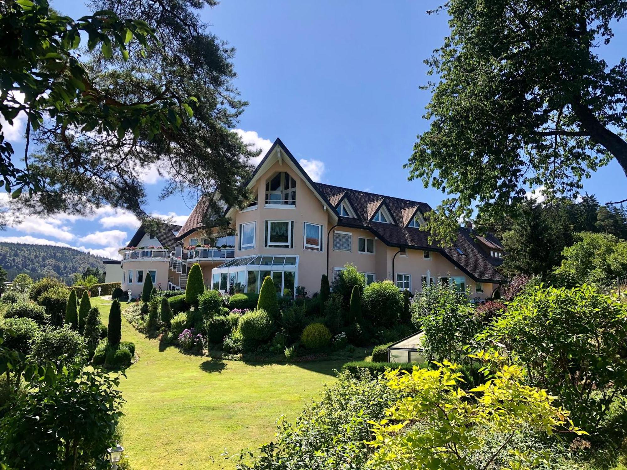 Sunside Ferien Wellness Oase Hotel Apartment'S Schwarzwald Am Schluchsee Ngoại thất bức ảnh